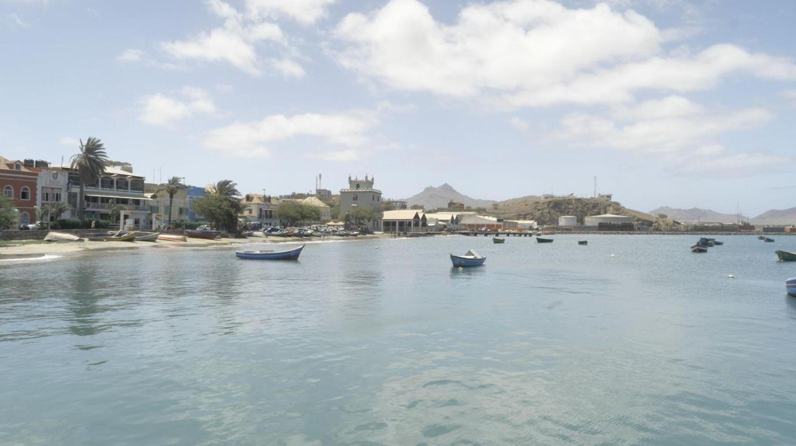 Mansa Marina Hotel Mindelo Exterior photo